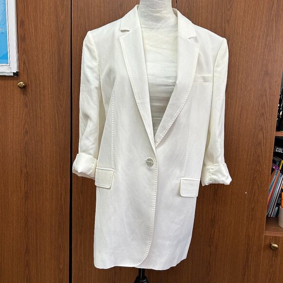 NEVER WORN! Halston Jamie Single-Breasted Blazer, White, size 6 - Picture 3 of 14